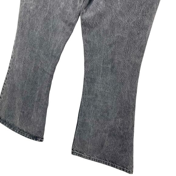 Vintage 90s Bell Bottom Jeans Canyon River Blues Black Stone Wash Denim 32x30 - Picture 7 of 10